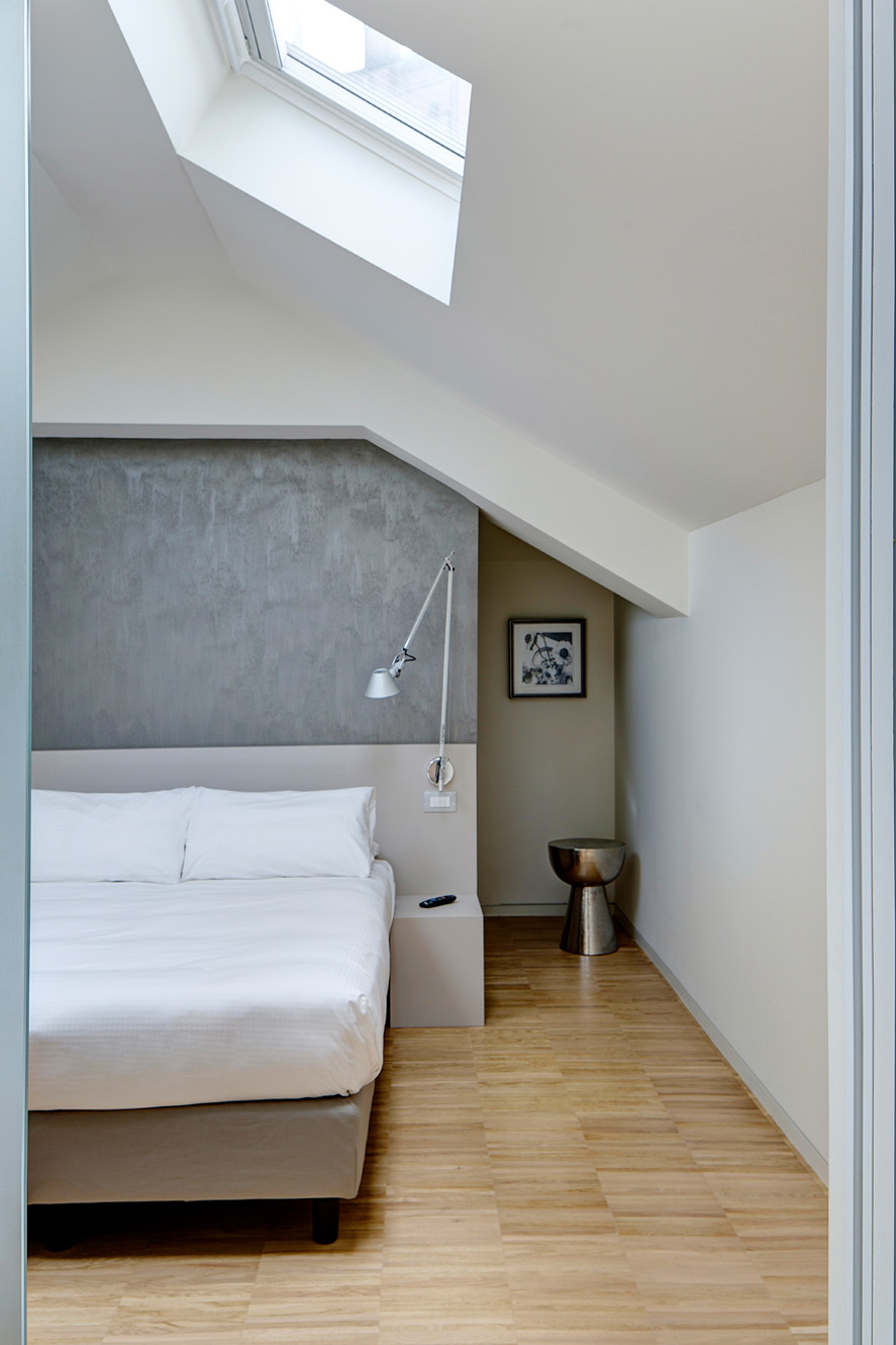 10/Suite 5