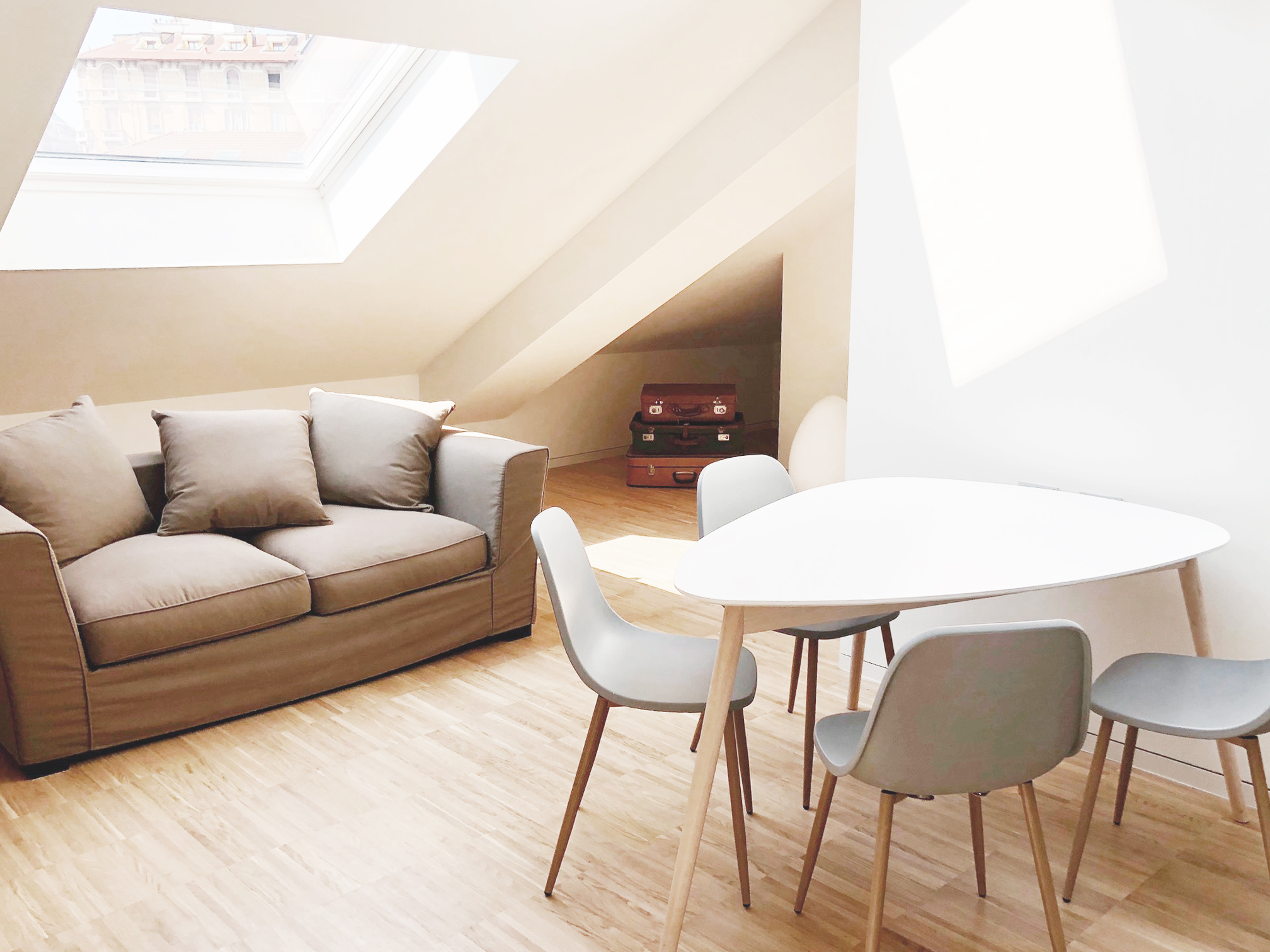 11/Suite
